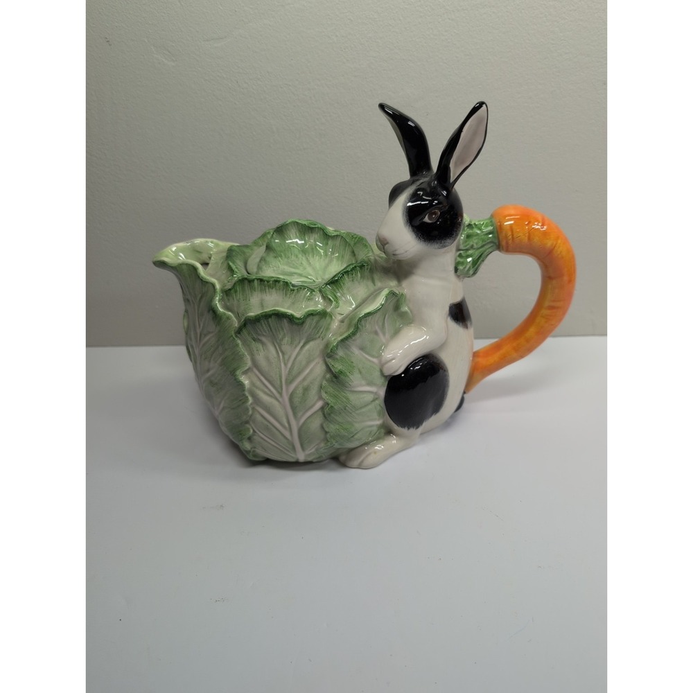 Fitz & Floyd 1987 Rabbit Theme Ceramic Art Pottery Teapot 45ozโ Glossy Novelty